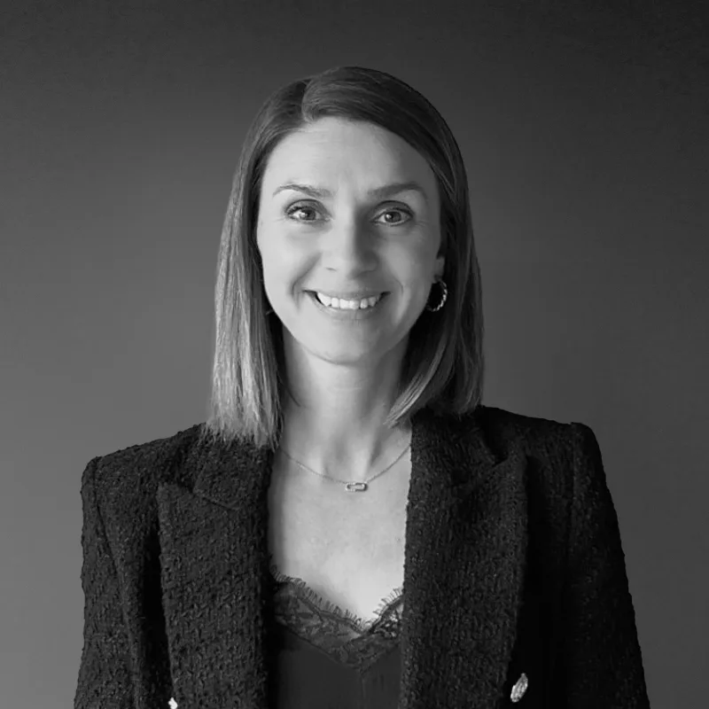 Christelle PASSARIEU-carre-nb